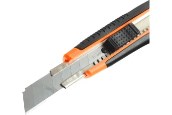 Строительный нож PATRIOT CKA-182 350004415