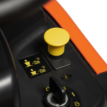 Садовый райдер (Трактор) DLT 98 HV DAEWOO