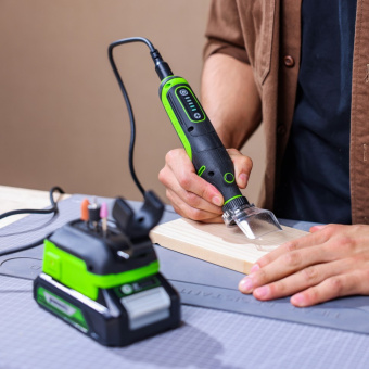 Гравер аккумуляторный Grenworks G24RT с принадлежностями 52шт., без АКБ и ЗУ) 3200807