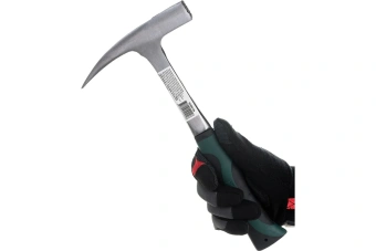 Молоток кровельный ВОЛАТ 600г широкий цельнокован. с магнитом 10200-06