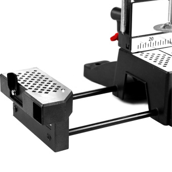 Пила торцовочная TEH TMS30520B